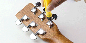 The methods to change the full-closed guitar machine head