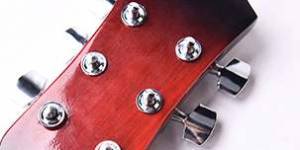 How to change the half-closed machine head of the guitar?